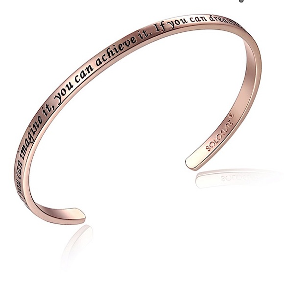 SOLO-CUTE 14k yellow plated Cuff Bangle Bracelet ⭐️⭐️⭐️⭐️ - Picture 3 of 9